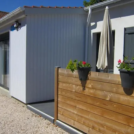 Lägenhet Le Bois Flotte